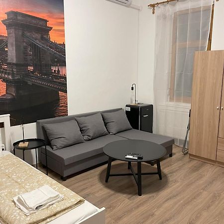 Mano Guesthouse Budapest Ngoại thất bức ảnh