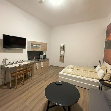 Mano Guesthouse Budapest Ngoại thất bức ảnh